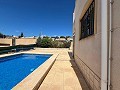 Villa de 3 chambres et 2 salles de bains avec immense garage in Alicante Dream Homes Hondon