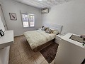 Casa de 3 dormitorios con cabaña de invitados de 1 dormitorio in Alicante Dream Homes Hondon