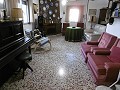 Uitstekende villa met 5 slaapkamers en 2 badkamers, tennisbaan en zwembad in Alicante Dream Homes Hondon