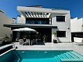 Prachtige villa met 4 slaapkamers en 3 badkamers in Alicante Dream Homes Hondon