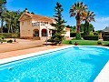 Increíble villa de 6 dormitorios y 3 baños en Yecla in Alicante Dream Homes Hondon