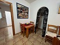 Schöne Villa mit drei Schlafzimmern und separatem Apartment mit einem Schlafzimmer in Alicante Dream Homes Hondon