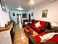 Schöne Villa mit drei Schlafzimmern und separatem Apartment mit einem Schlafzimmer in Alicante Dream Homes Hondon