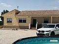 Villa met bijgebouwen in Abanilla in Alicante Dream Homes Hondon