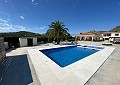 Luxe villa met 3 slaapkamers in Elda met een prachtig gastenverblijf met 3 slaapkamers en 3 badkamers in Alicante Dream Homes Hondon