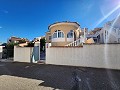 Casa de 2 dormitorios y 2 baños con piscina comunitaria. in Alicante Dream Homes Hondon