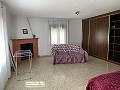 Atemberaubende 4-Schlafzimmer-Villa mit Pool in Caudete in Alicante Dream Homes Hondon