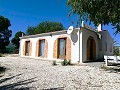 Prachtige villa met 4 slaapkamers en zwembad in Caudete in Alicante Dream Homes Hondon