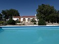 Atemberaubende 4-Schlafzimmer-Villa mit Pool in Caudete in Alicante Dream Homes Hondon