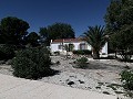 Prachtige villa met 4 slaapkamers en zwembad in Caudete in Alicante Dream Homes Hondon