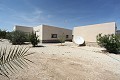 Nouvelle construction de 5 ans, avec 3 chambres, 3 salles de bains, grande piscine et garage in Alicante Dream Homes Hondon