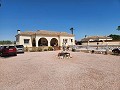 Villa de 3 chambres et 2 salles de bains à Catral avec piscine et accès asphalté in Alicante Dream Homes Hondon