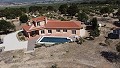 5 Schlafzimmer Bergdomizil in Biar, 38.000 m2 Land in Alicante Dream Homes Hondon