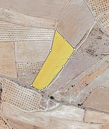 Building plot next to Ubeda