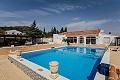 Atemberaubende freistehende Villa in Yecla mit Pool und Garage in Alicante Dream Homes Hondon