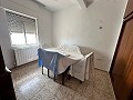 Privé en rustige villa nabij Yecla met 4 grote slaapkamers + zwembad in Alicante Dream Homes Hondon