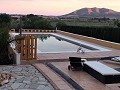 Villa mit 3 Schlafzimmern, großem Pool und Spaziergang in die Stadt in Alicante Dream Homes Hondon