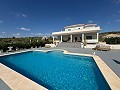 Wunderschöne Villa mit 5 Schlafzimmern und 4 Bädern in Alicante Dream Homes Hondon