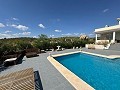 Wunderschöne Villa mit 5 Schlafzimmern und 4 Bädern in Alicante Dream Homes Hondon