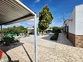 Maison de 4 chambres et 1 salle de bain avec piscine en balsa et terrain de taille raisonnable in Alicante Dream Homes Hondon