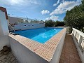 Maison de 4 chambres et 1 salle de bain avec piscine en balsa et terrain de taille raisonnable in Alicante Dream Homes Hondon