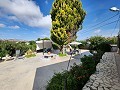 Maison de 4 chambres et 1 salle de bain avec piscine en balsa et terrain de taille raisonnable in Alicante Dream Homes Hondon