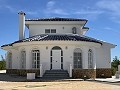 Superbe villa individuelle avec piscine à Pinoso in Alicante Dream Homes Hondon