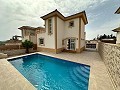 Increíble Villa de 3 Dormitorios y 2 Baños en El Reloj Fortuna con Piscina Privada in Alicante Dream Homes Hondon