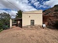 Maison de campagne à Pinoso avec 2 chambres troglodytes in Alicante Dream Homes Hondon