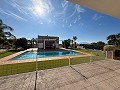 Magnífica Mansión con Pista Polideportiva,Piscina y 8 exclusivas habitaciones in Alicante Dream Homes Hondon